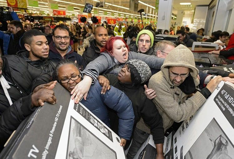 black friday caos